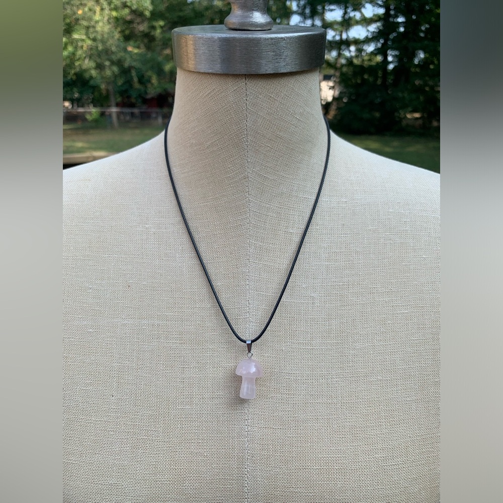 Handmade Genuine Stone Mushroom Amulet Necklace - Picture 6 of 10